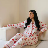 Pijama cereja com viés