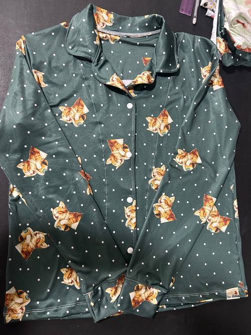 Conjunto de Pijama Gatinho com Botões